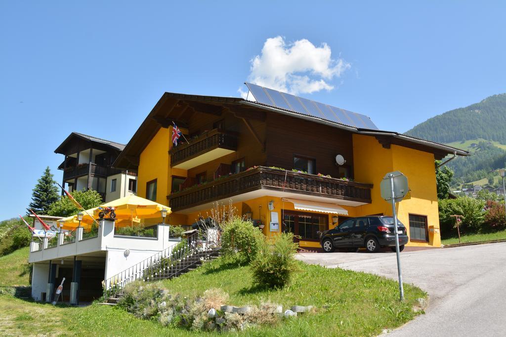 Guesthouse Mountain View Großkirchheim Exterior foto